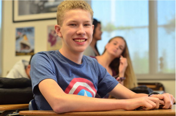 Paul Tinkl (‘17) studies in US History class. Photo by Steve Phan