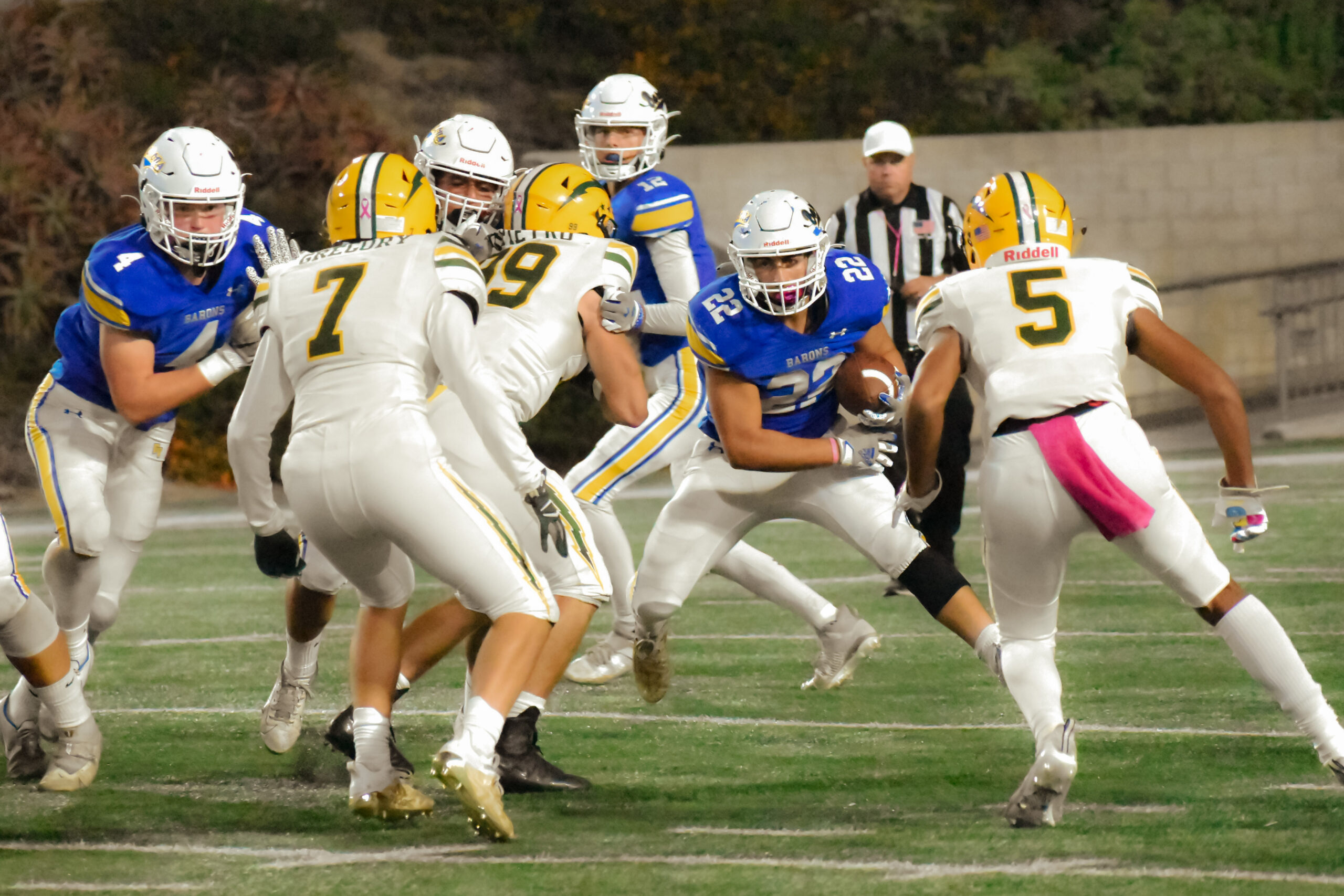 Barons' football suffers 17th consecutive loss to Edison Chargers at Bell  Game – Baron News